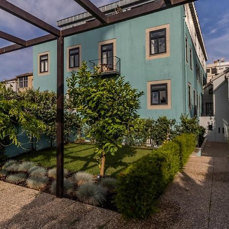 Lovelystay - Downtown Studio With Pool, Ac And Balcony Porto Exterior foto